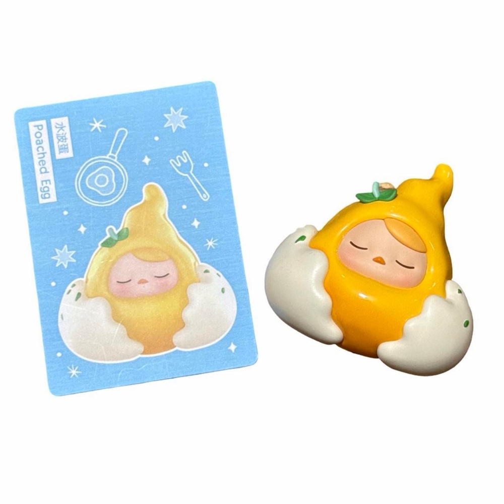 POP MART • Pucky Egg Beanie Series Poached Egg Figurine Figure